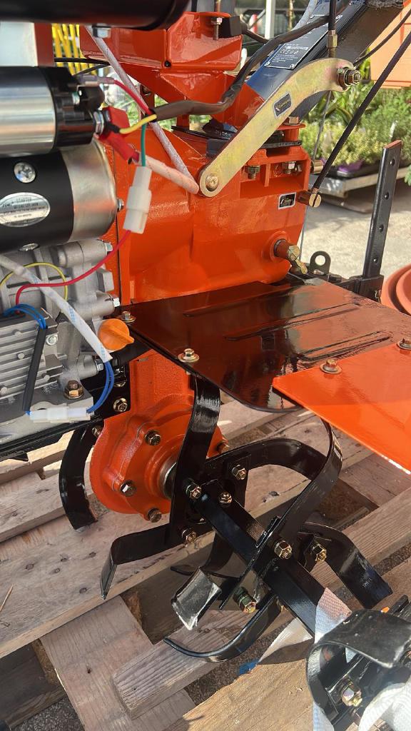 MOTOZAPPA DIESEL 10HP 2+1 NAKAYAMA MB9000CLASSIC